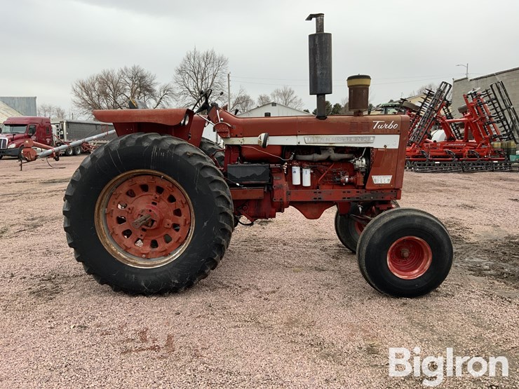 1968-international-1256-image-4