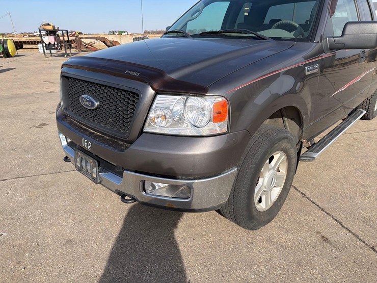 2004-ford-f150-image-8