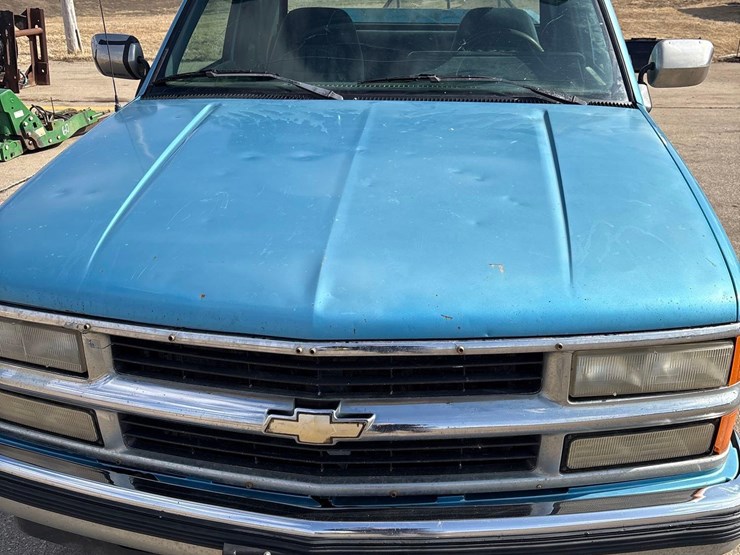 1994-chevrolet-silverado-1500-image-16