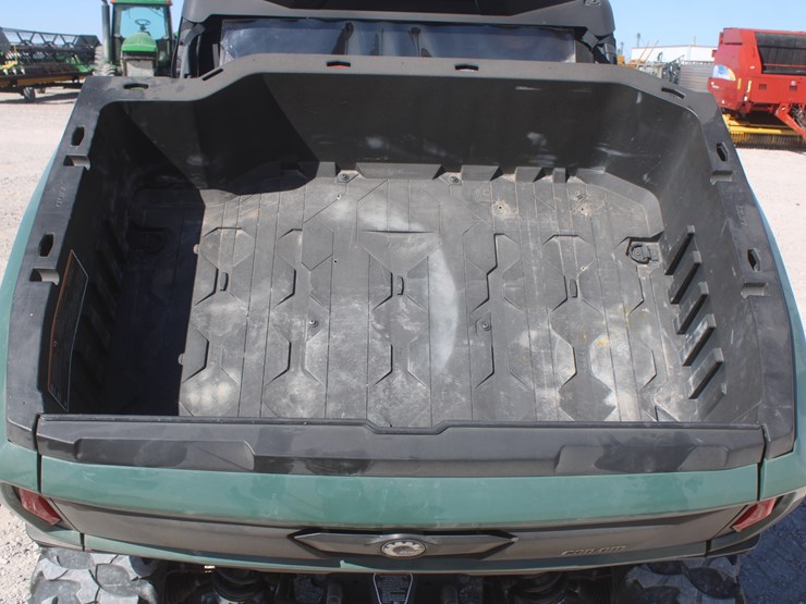 #1079-•-2022-can-am-commander-1000-with-cab-image-33