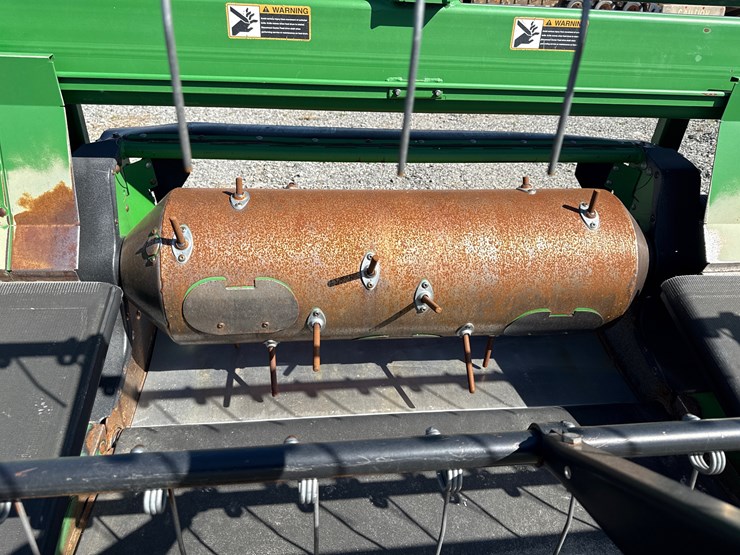 john-deere-630d-image-15