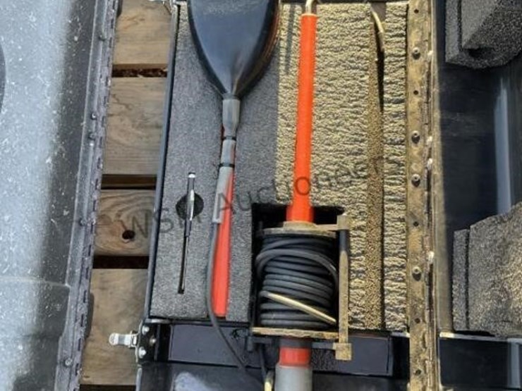 pallet-of-assorted-tools-and-equipment-image-6