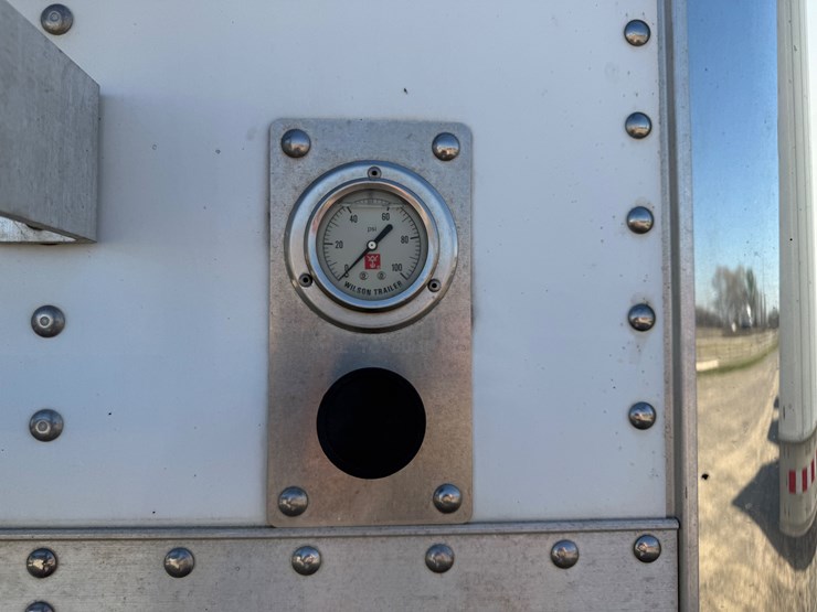 2022-wilson-hopper-bottom-image-41