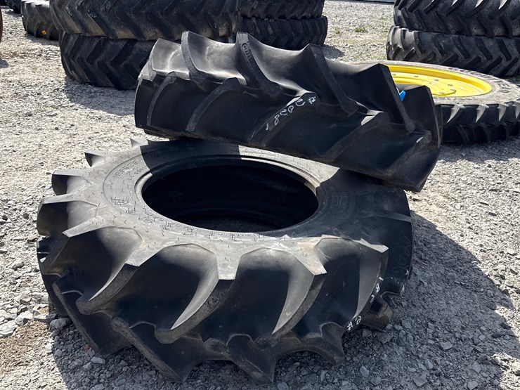 #9674-•-lot-of-(2)-16.9/28-tires-inv#-9674-inv#9674-image-4