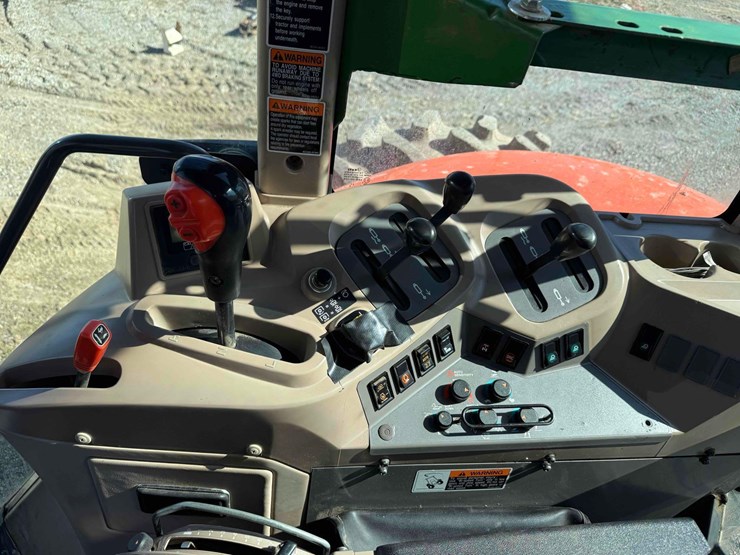 kubota-m126x-image-31