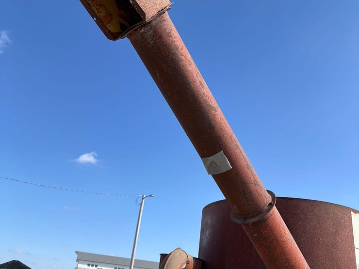 farmhand-feedmaster-grinder-mixer-image-13