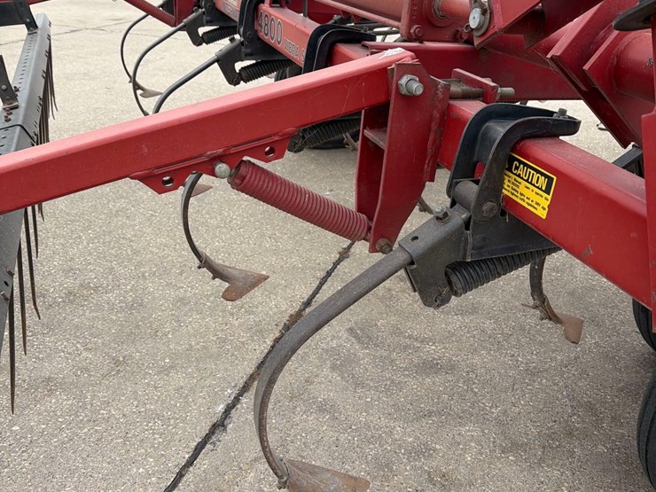 case-ih-4800-image-26