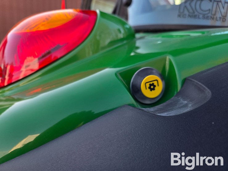 2024-john-deere-5095m-image-14