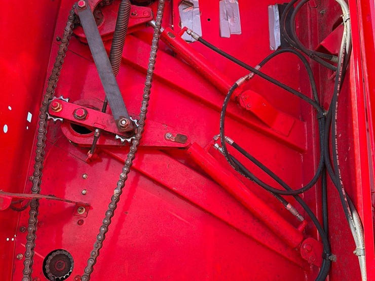 massey-ferguson-2856a-image-33