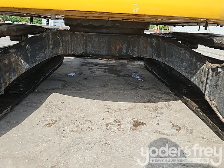 2023-deere-50g-image-29