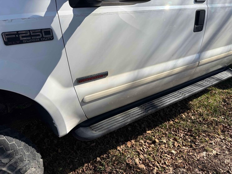 2003-ford-f250-lariat-image-10