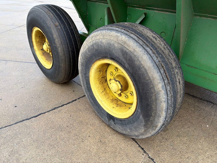 john-deere-650-image-5