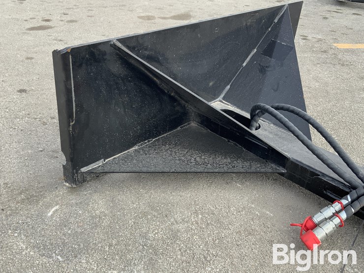 2025-massey-ferguson-730-image-11