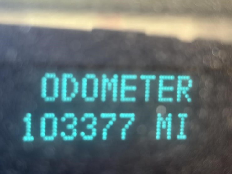 2012-gmc-sierra-2500-image-19