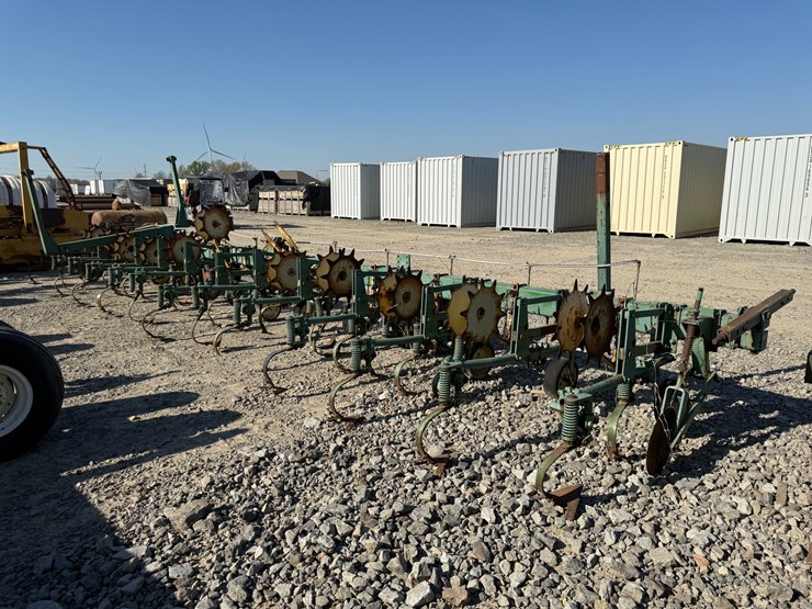 john-deere-31-image-3