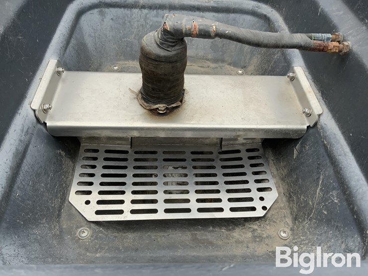 2016-massey-ferguson-730-image-15