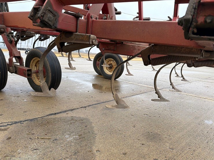 case-ih-4600-image-10