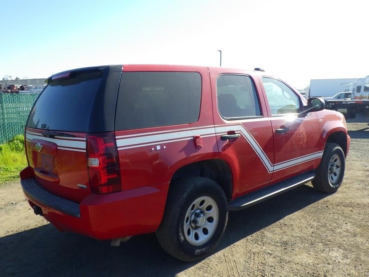 2008-chevrolet-tahoe-image-3