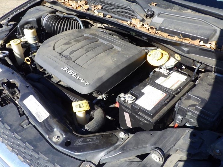 2017-dodge-grand-caravan-image-10