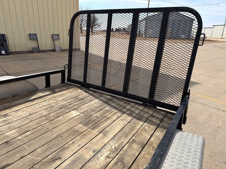 2011-pj-flatbed-image-15