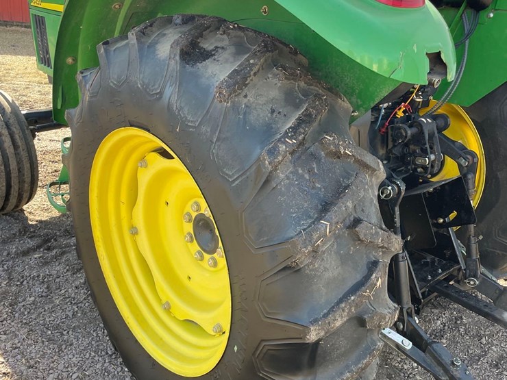 2004-john-deere-5420-image-17