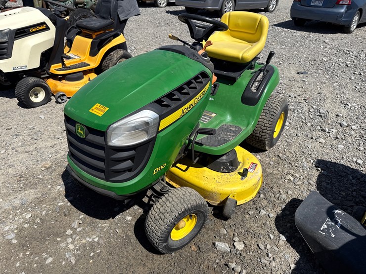 john-deere-d110-image-1
