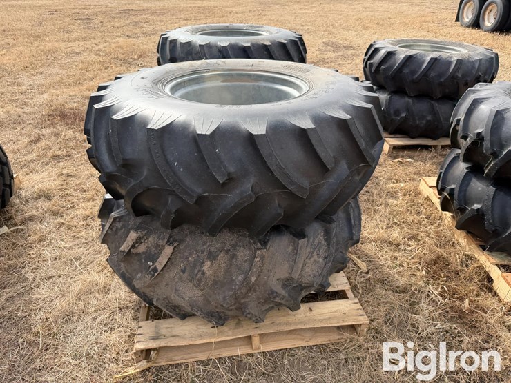 16.9-24-pivot-tires-&-rims-image-4