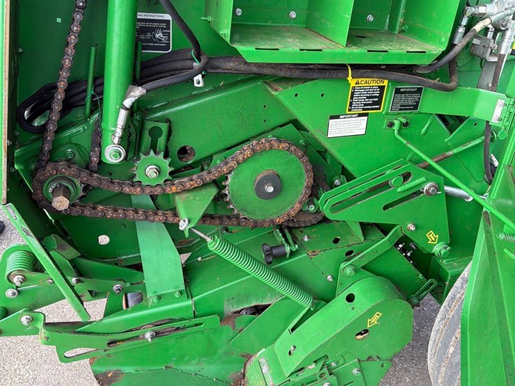 john-deere-568-image-32