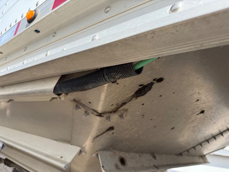 2022-wilson-hopper-bottom-image-17