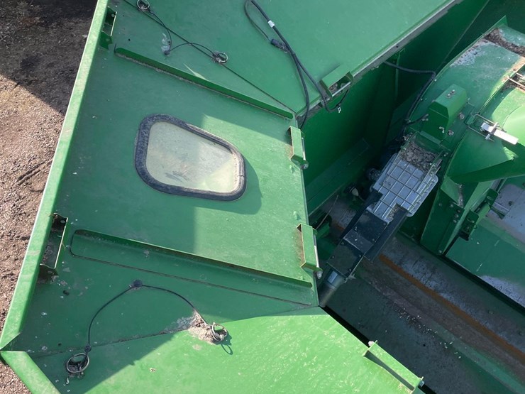 2007-john-deere-9560-sts-image-73