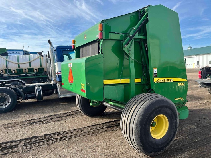 john-deere-568-image-5