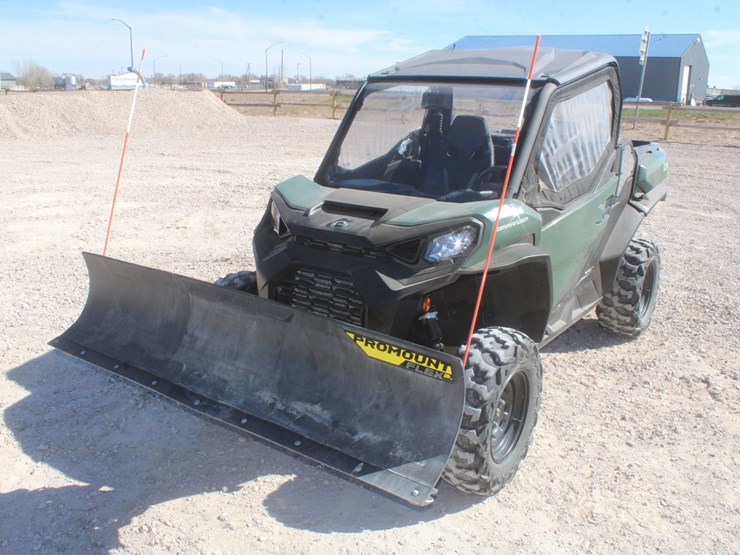 #1079-•-2022-can-am-commander-1000-with-cab-image-11