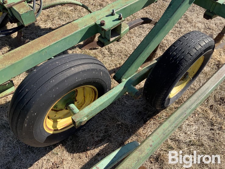 john-deere-1600-image-18