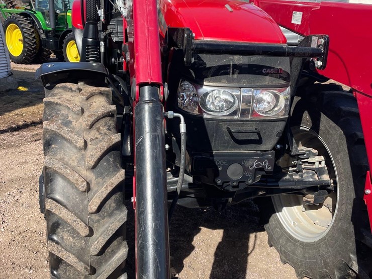 2013-case-ih-l765-image-31