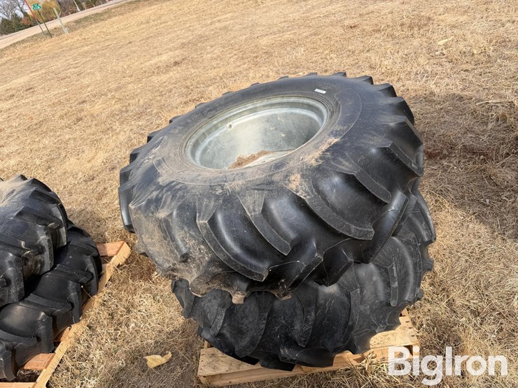 16.9-24-pivot-tires-&-rims-image-1