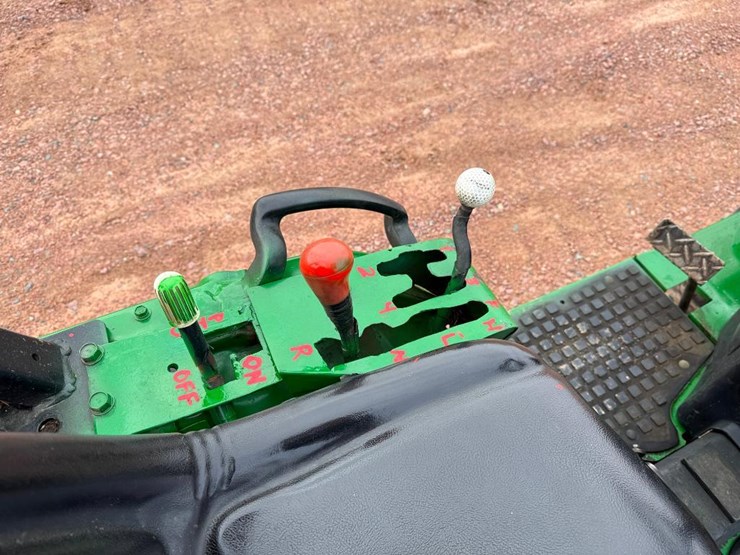 john-deere-4100-image-23