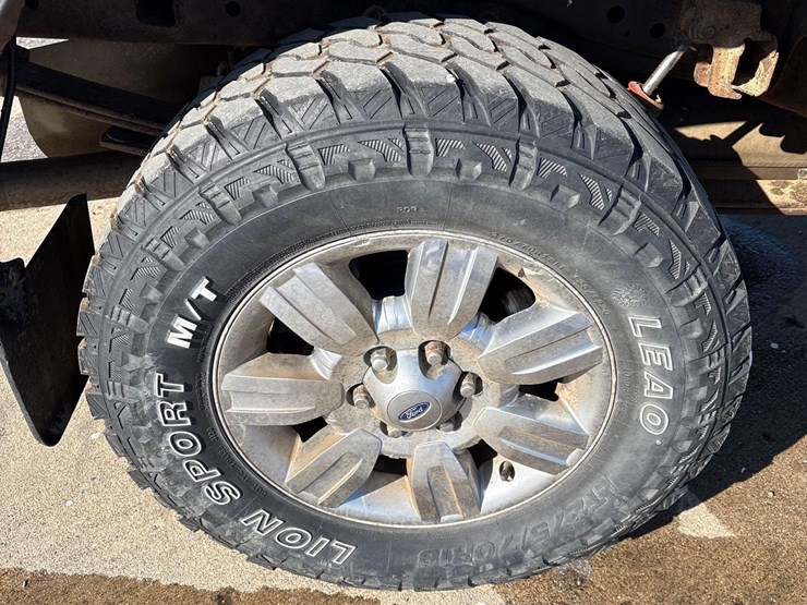 2012-ford-f150-image-8