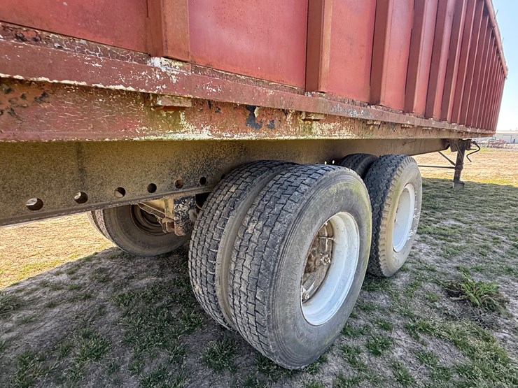 1965-trailmobile-trailer-image-19