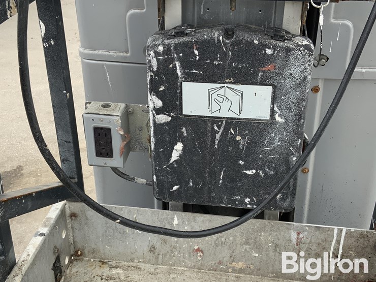 2015-massey-ferguson-730-image-12