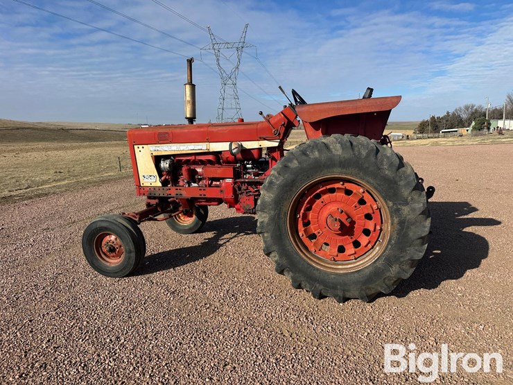 1966-international-706-image-8