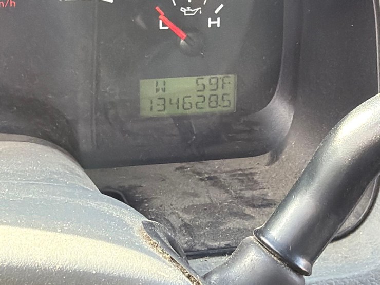 2004-ford-f150-image-46