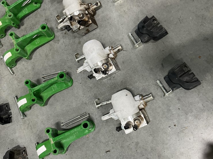 2024-john-deere-1775nt-image-15