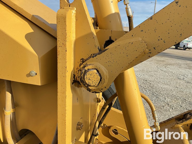 1998-caterpillar-160h-image-19