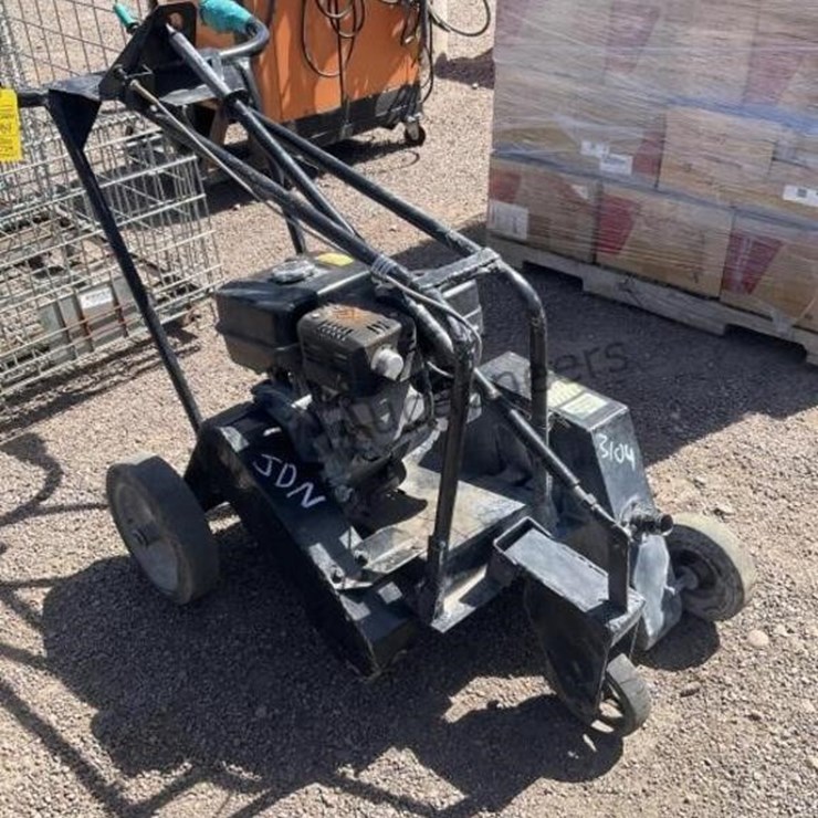 GAS POWERED TURF SAW