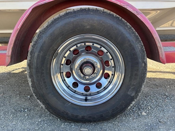 2000-unknown-trailer-image-63