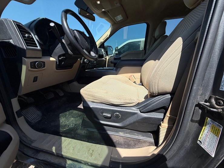 2016-ford-f150-image-34