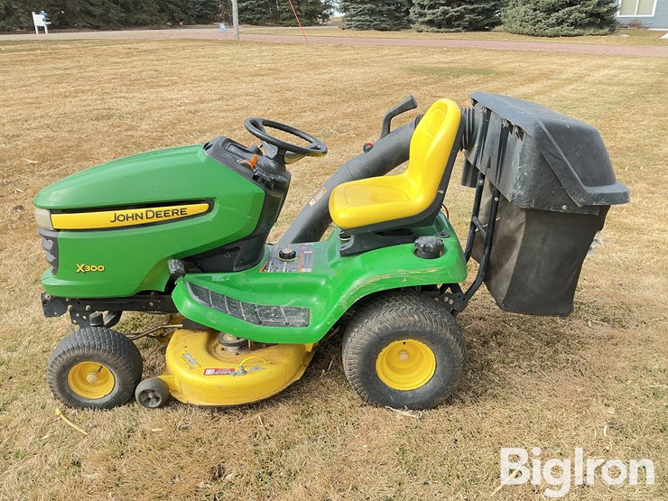 2006-john-deere-x300-image-8
