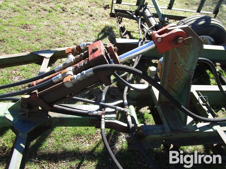 unverferth-1400-image-12