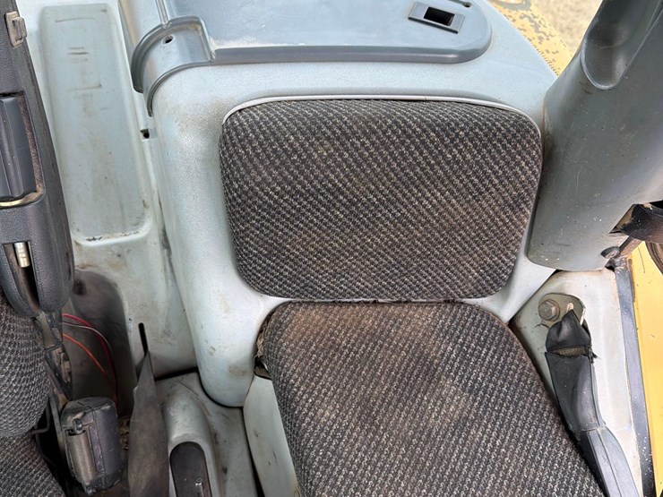 challenger-mt665-image-52