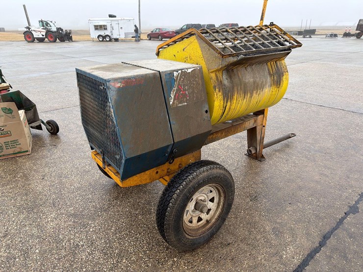 stone-3ft-gas-powered-portable-cement-mixer-image-3